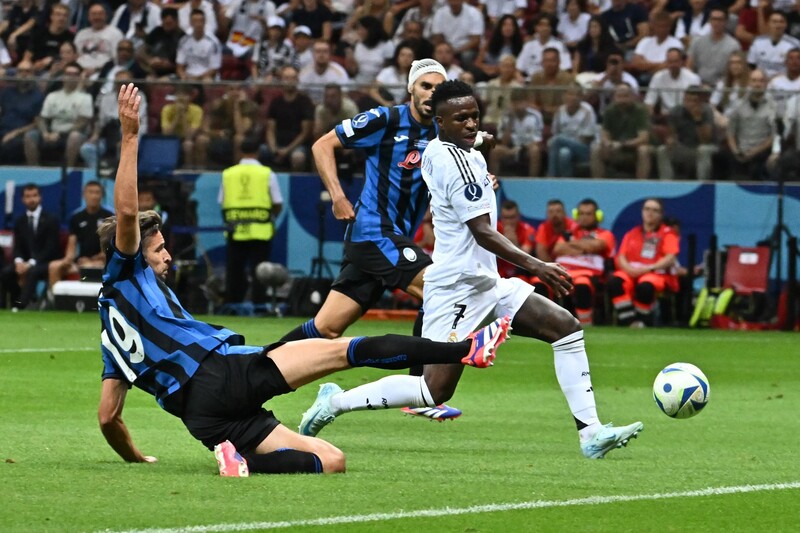 Real Madrid vs Inter Milan - Cuộc hội ngộ giàu cảm xúc