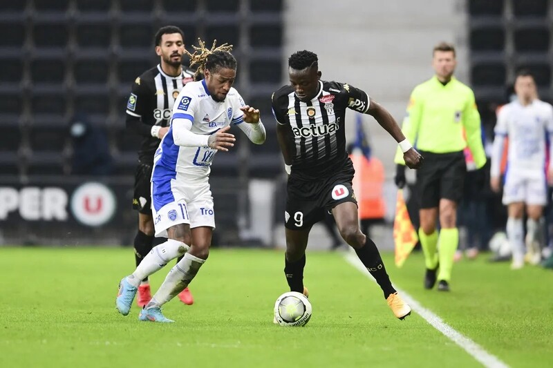 Angers vs Troyes - Chủ nhà giữ trọn 3 điểm
